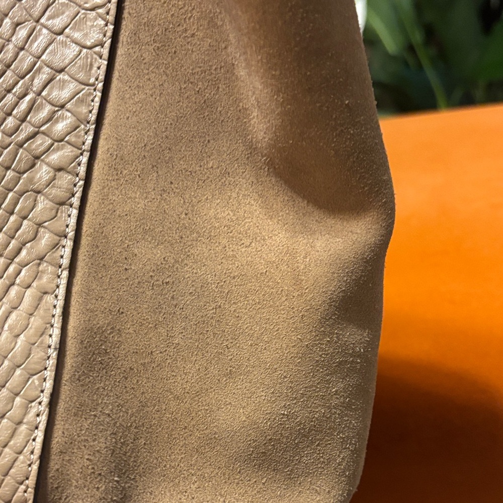 Coach Tan Textured Tote Bag - Picture 4 of 15